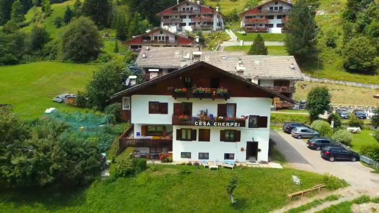Cesa Cherpei - Dog Friendly Campitello di Fassa Extérieur photo